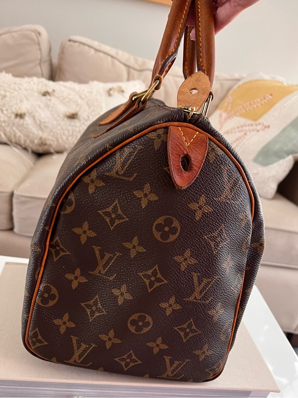 Louis Vuitton Speedy 30 Monogram Handbag - Picture 5 of 12